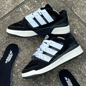 Original Adidas Forum 2000 Core Black Sneakers