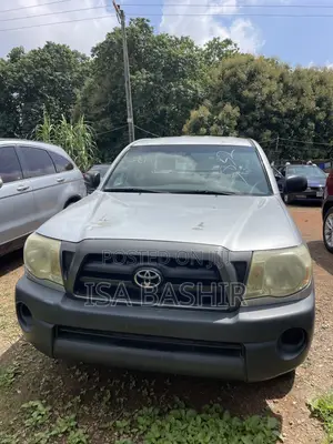 Toyota Tacoma 2005 Silver