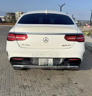 Mercedes-Benz GLE-Class AMG GLE 43 4MATIC 2017 White