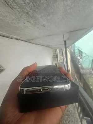 Samsung Galaxy S23 256 GB White