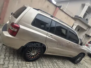 Toyota Highlander 2006 Gold