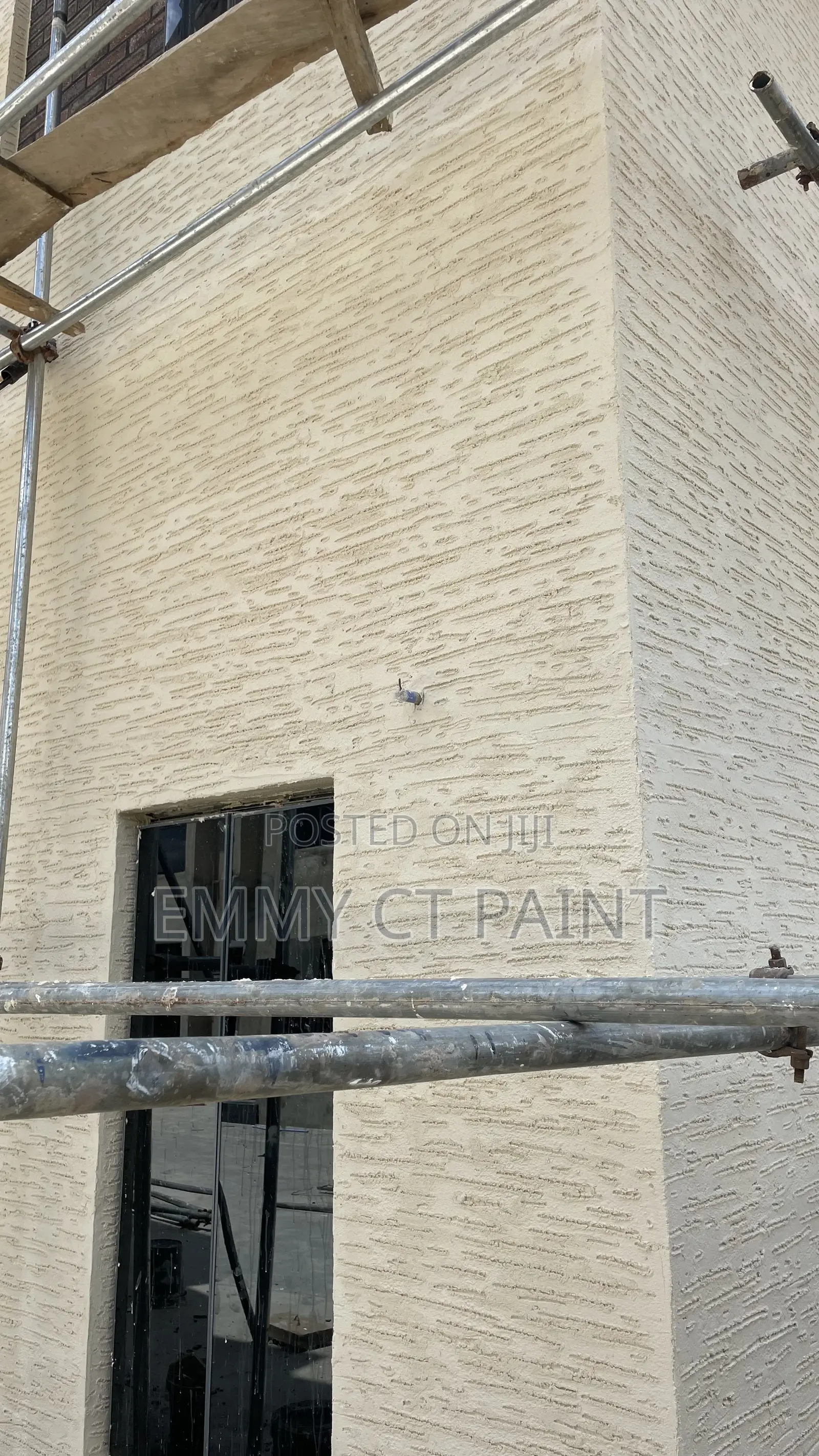 Gravitex Paint