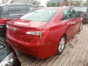 Toyota Camry L 4dr Sedan (2.5L 4cyl 6A) 2013 Red
