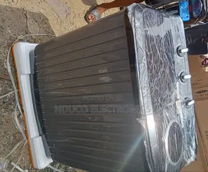 LG 8litre Washing Machine, Washing and Spinning