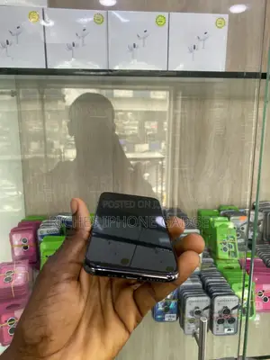 Apple iPhone 11 Pro 64 GB Black