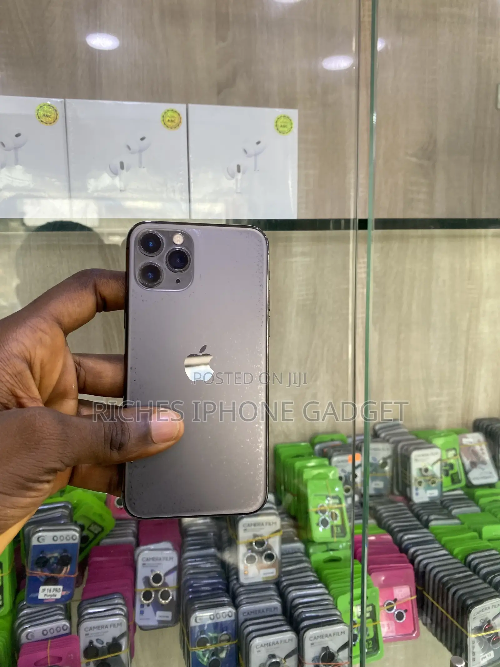 Apple iPhone 11 Pro 64 GB Black
