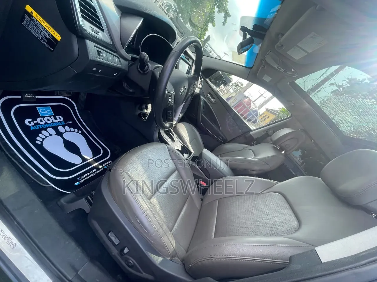 Hyundai Santa Fe 2014 Blue