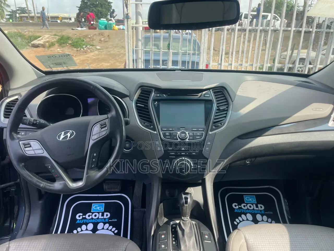 Hyundai Santa Fe 2014 Blue