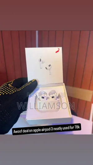 Open Box Apple Airpod 3