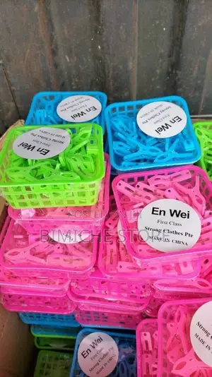 Souvenirs ( Pegs)/Per Dozen