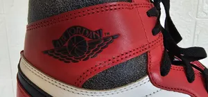 Air Jordan1 Retro High OG Lost Found.