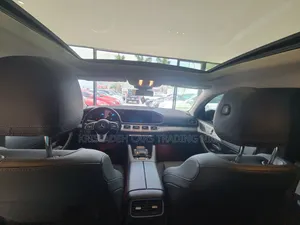 Mercedes-Benz GLE-Class 2022 White