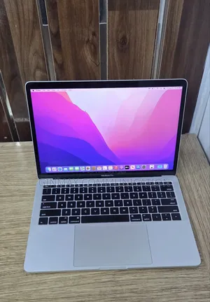 Laptop Apple MacBook Pro 2017 8GB Intel Core i5 SSD 256GB