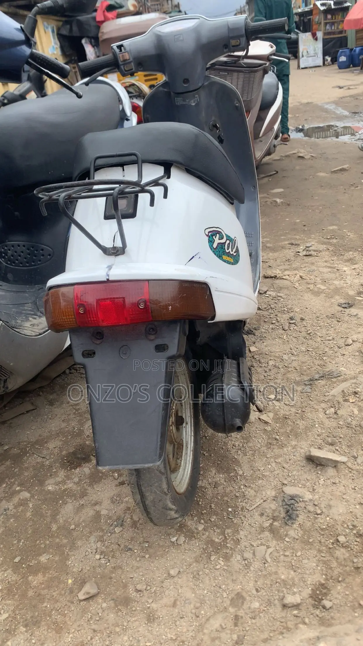 Honda 1998 White