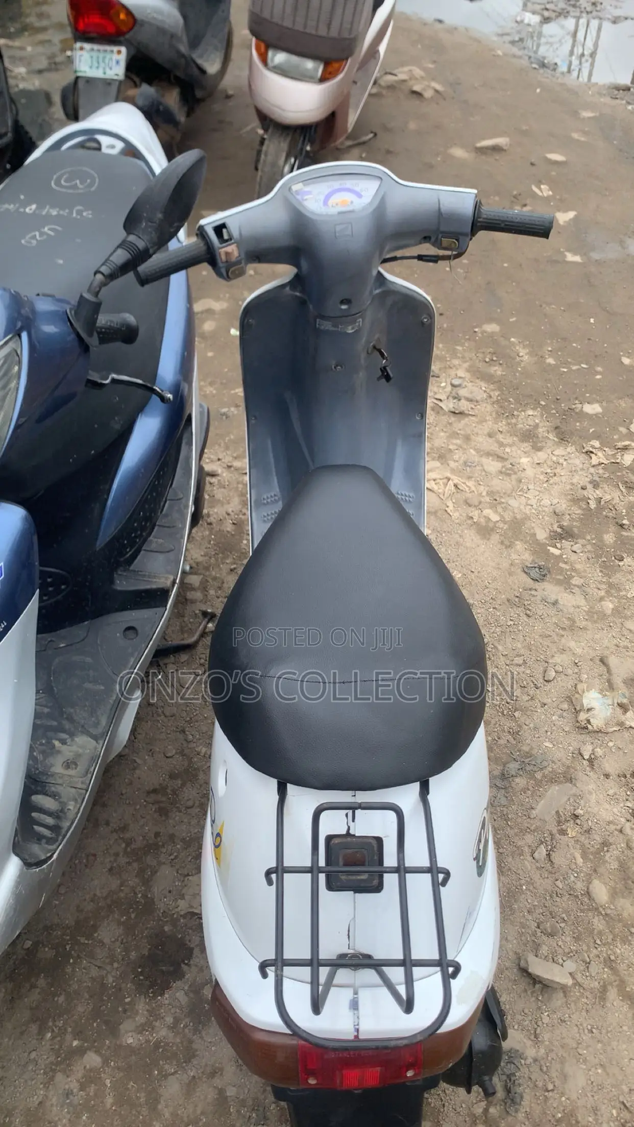 Honda 1998 White