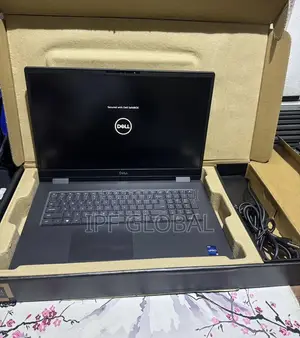 Laptop Dell Precision 7680 32GB Intel Core i7 SSD 1T