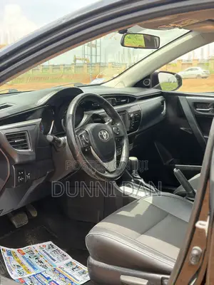 Toyota Corolla S Premium 4dr Sedan (1.8L 4cyl CVT) 2014 Black