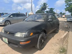 Toyota Corolla 1997 Black