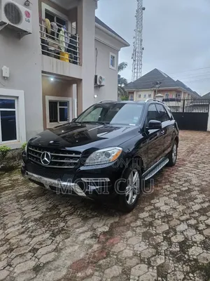 Mercedes-Benz M Class 2015 Black