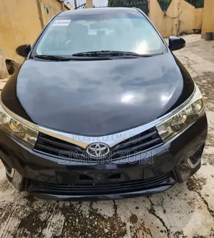 Toyota Corolla 2016 Black