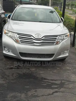 Toyota Venza AWD 2010 Silver
