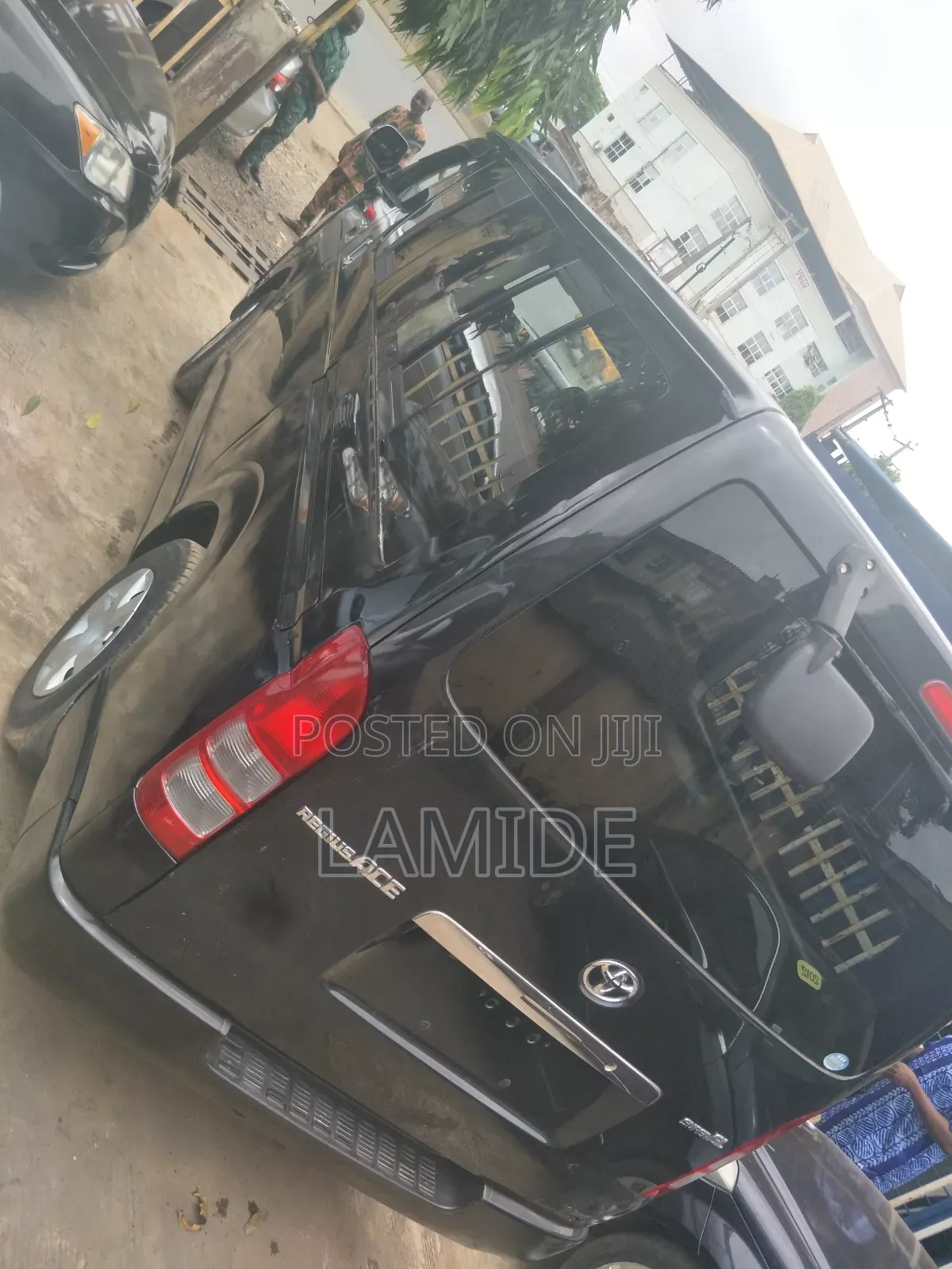 Toyota HiAce 2008 Black