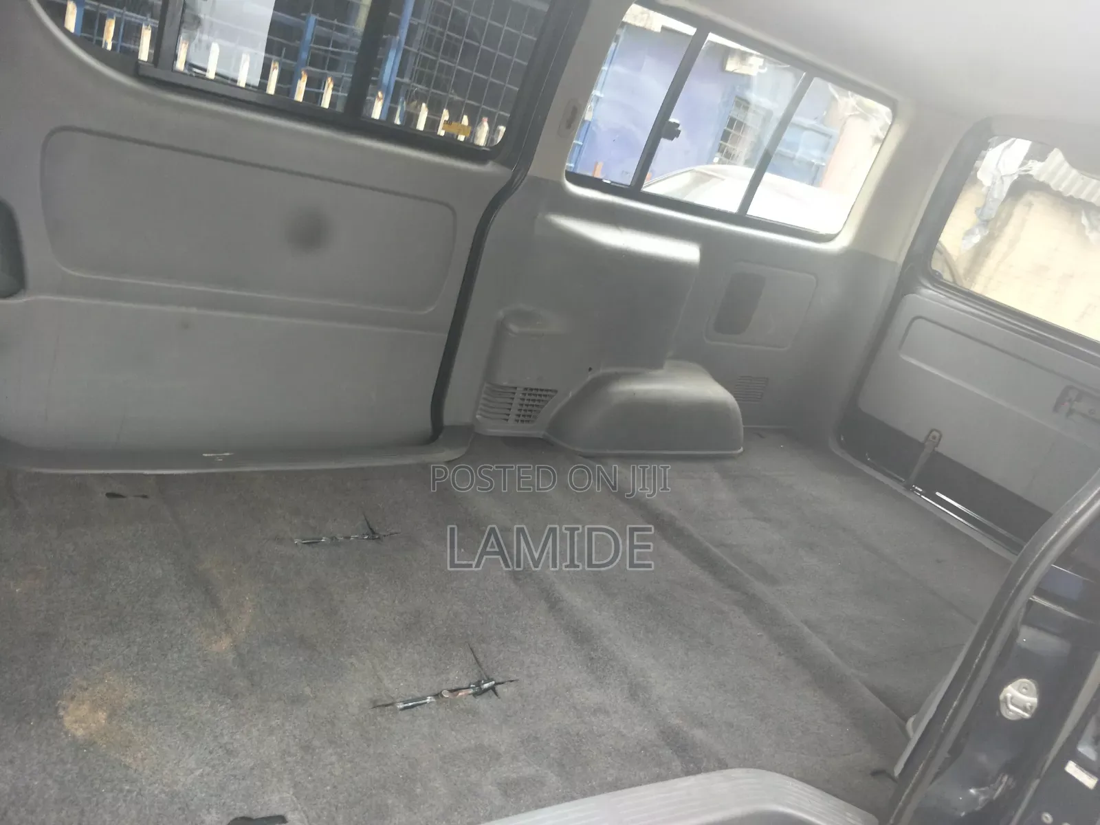 Toyota HiAce 2008 Black