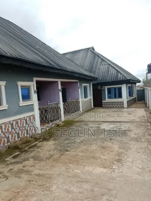 2bdrm Bungalow in 1St Avians, Akala Express for rent