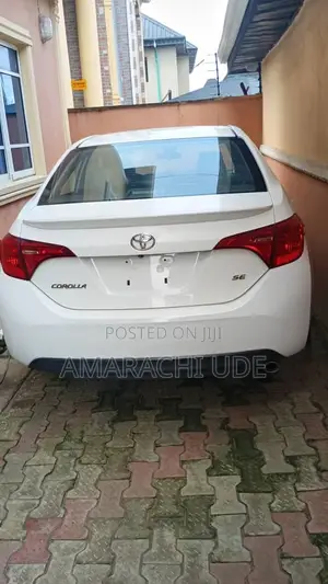 Toyota Corolla 2017 White