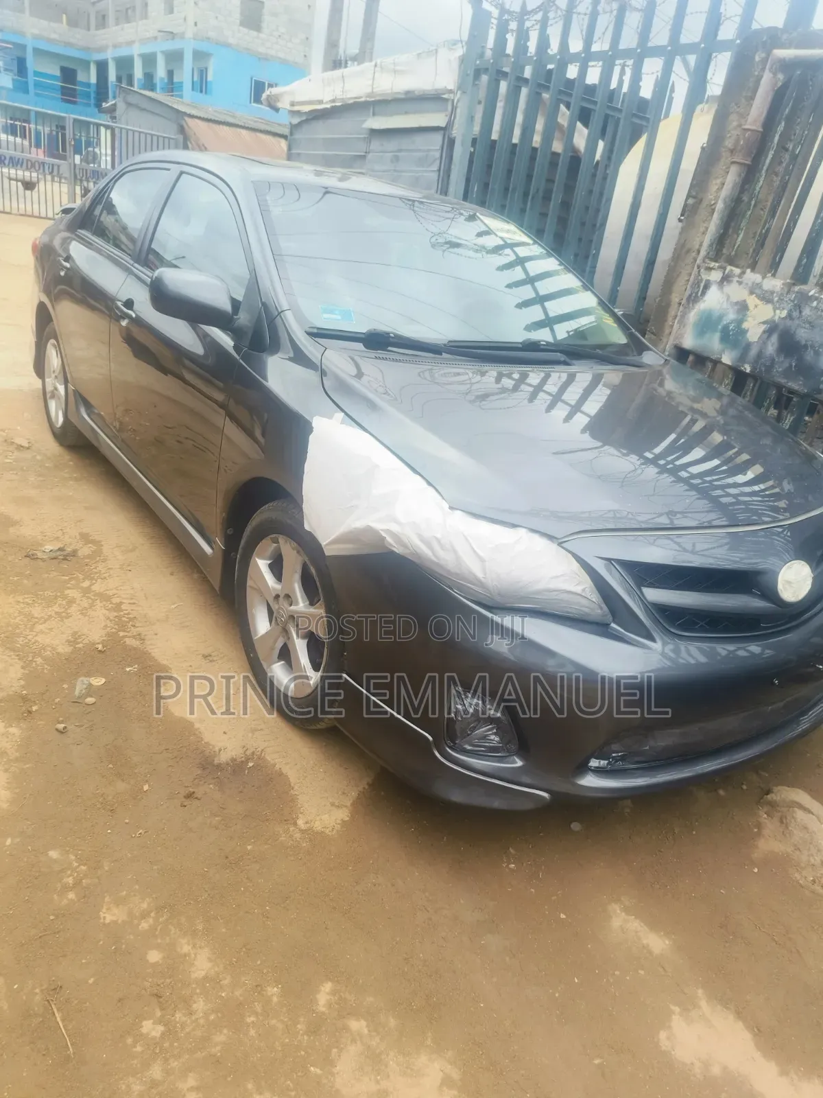 Toyota Corolla 2012 Gray