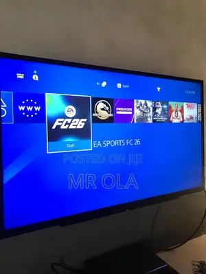 PS4 Game Console