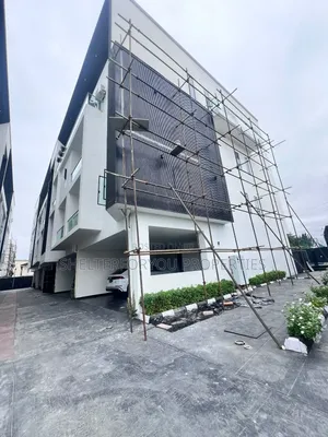 4bdrm Penthouse in Ikate for sale