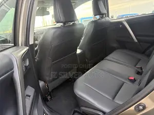 Toyota RAV4 Limited 4dr SUV (2.5L 4cyl 6A) 2015 Brown