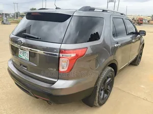 Ford Explorer 2013 Gray