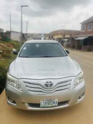 Toyota Camry LE 4dr Sedan (2.4L 4cyl 5A) 2009 Silver