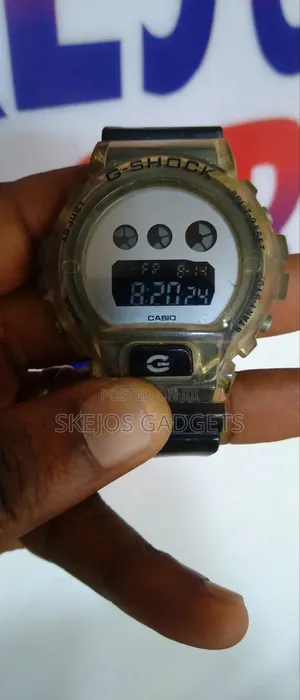 Casio G-Shock Men Wrist Watch