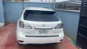 Lexus RX 350 FWD 2012 White