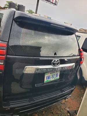 Toyota Land Cruiser Prado 2013 Black