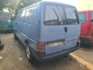 Volkswagen Transporter 2003 Blue