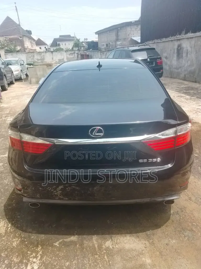 Lexus ES 2015