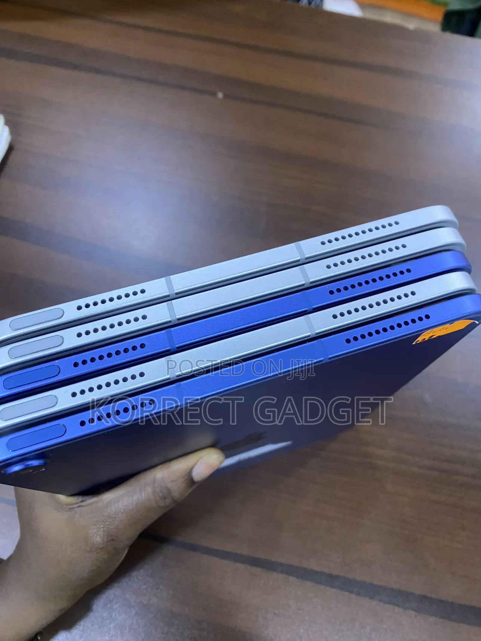 Apple iPad (2025) 128 GB Blue