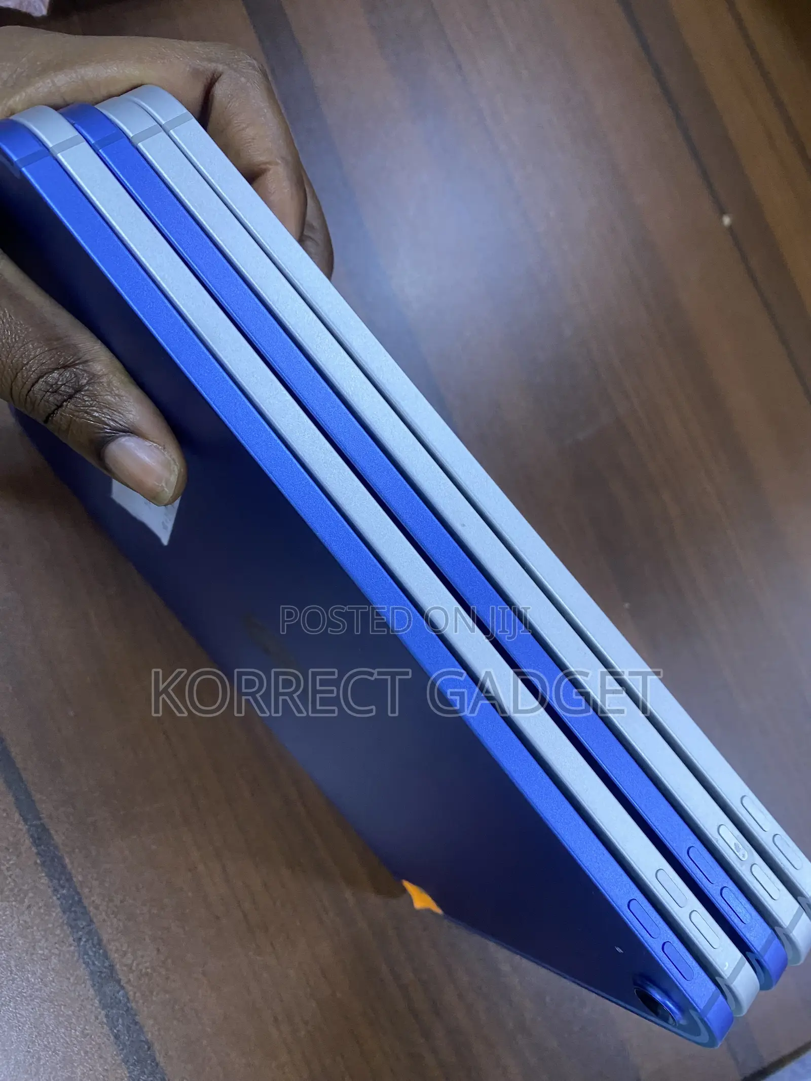 Apple iPad (2025) 128 GB Blue