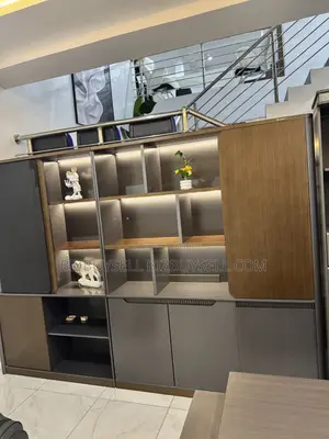 Executive Bookshelf With Inbuilt Light
