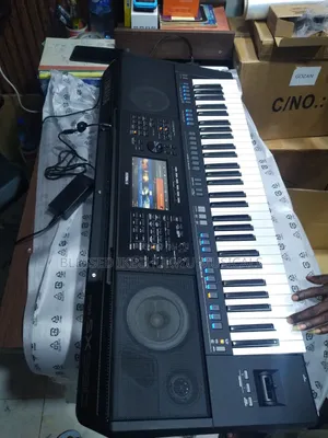 Yamaha Keyboard PSR -920