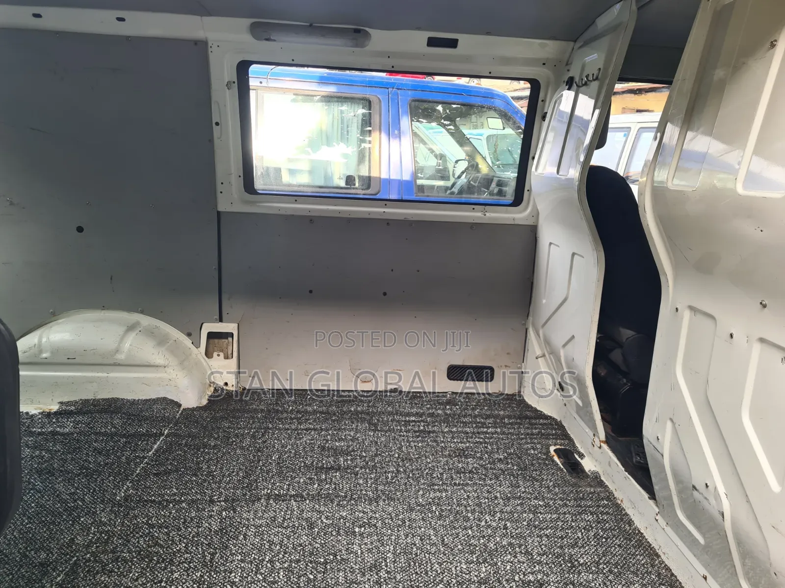 Volkswagen Transporter 2003 White