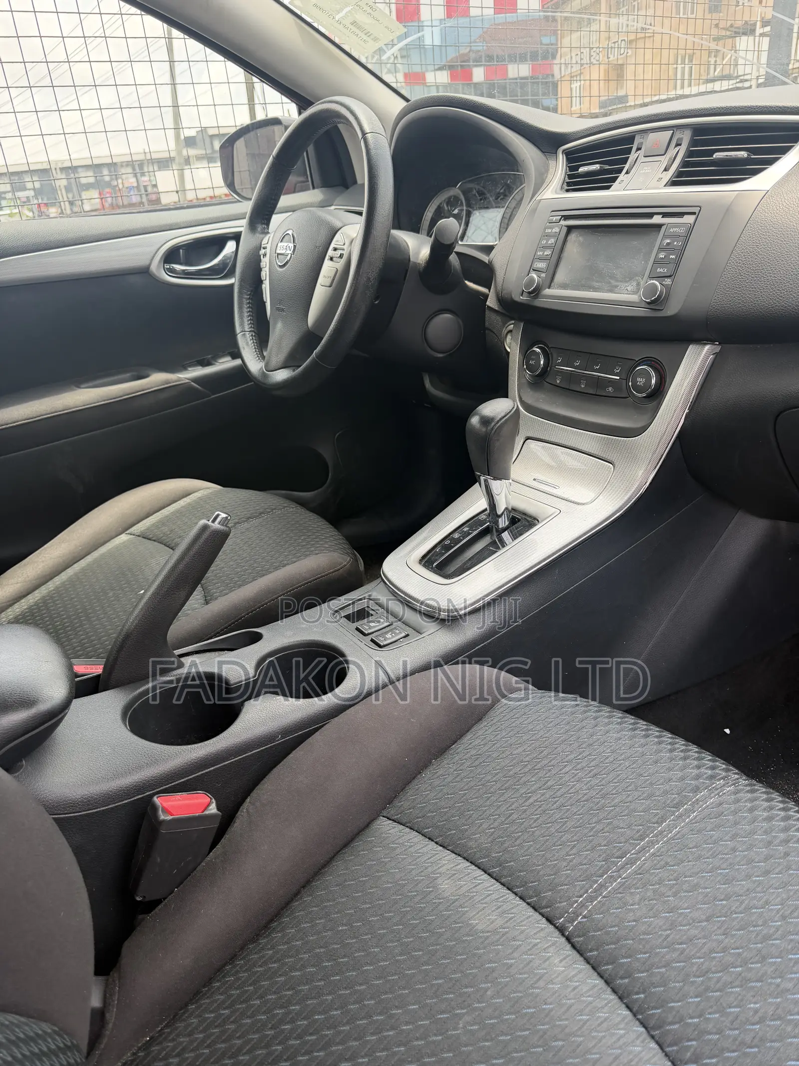 Nissan Sentra SR 2016 Red