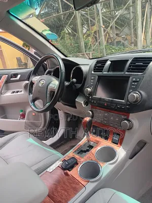 Toyota Highlander Limited 2010 Black