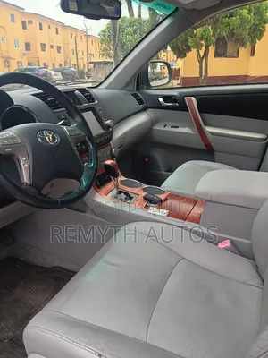 Toyota Highlander Limited 2010 Black