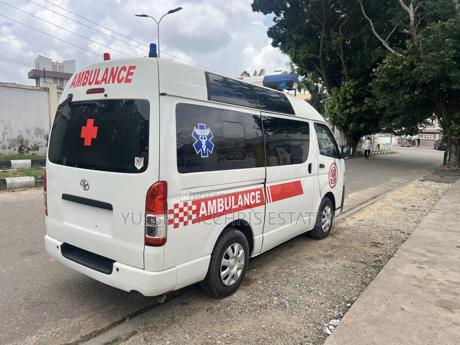 Toyota HiAce 2018 White