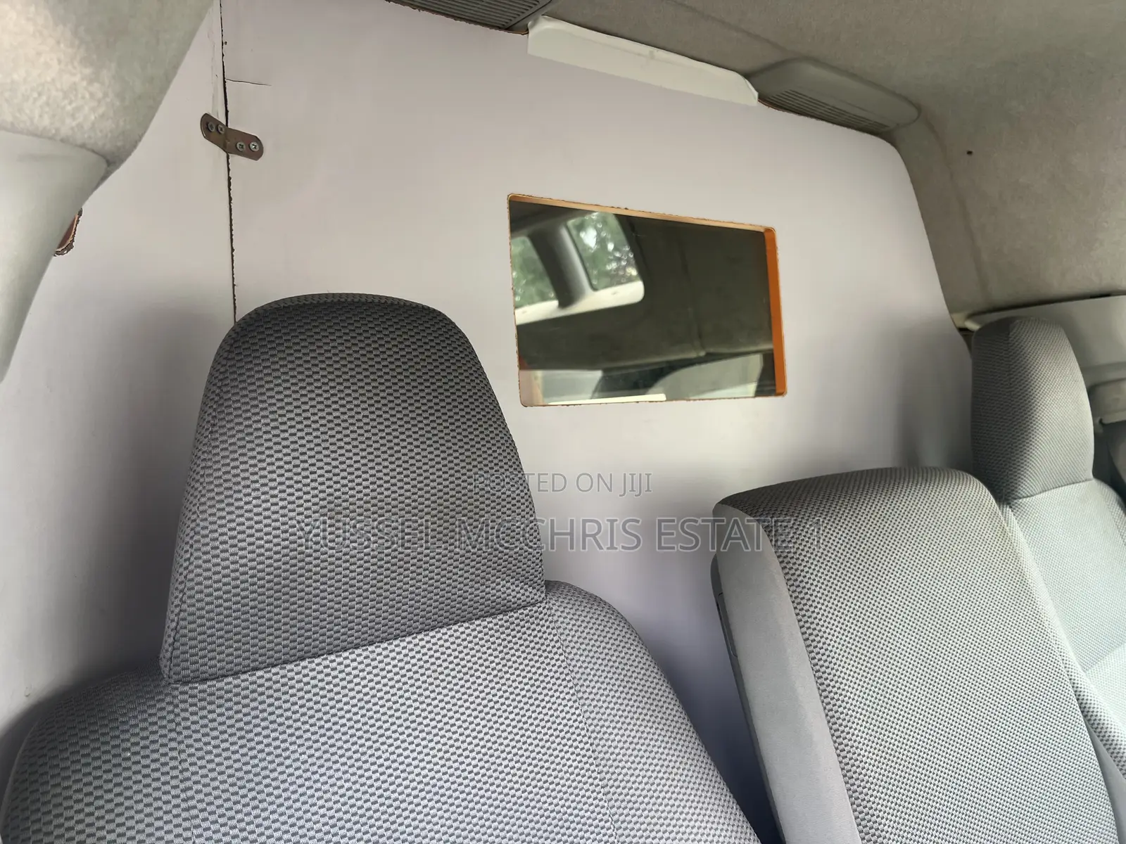 Toyota HiAce 2018 White